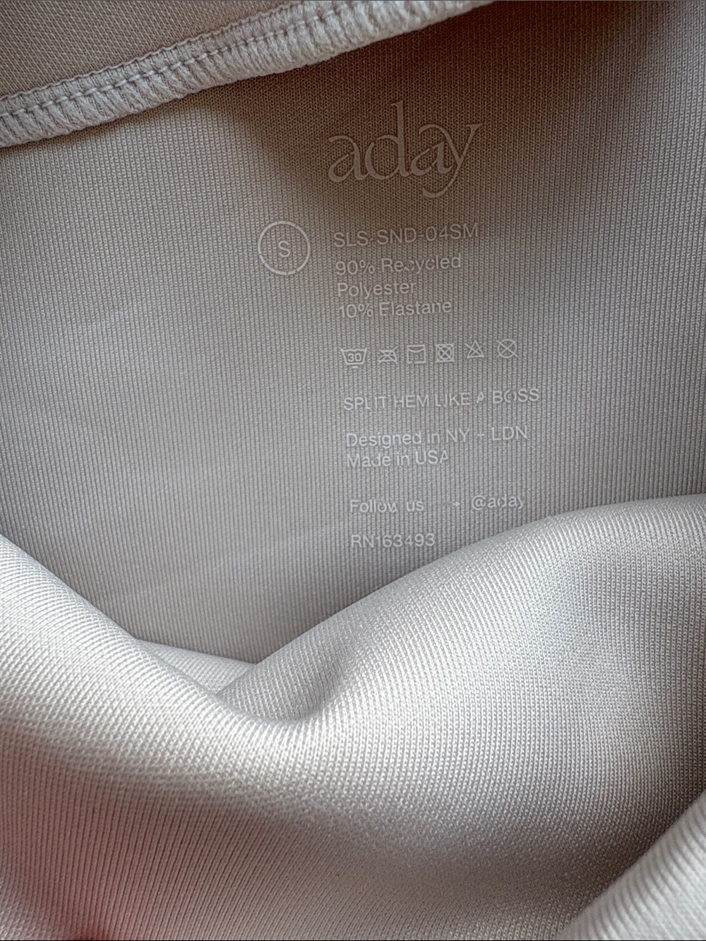 Aday Asymmetric Like a Boss Pullover - Picture 4 of 4